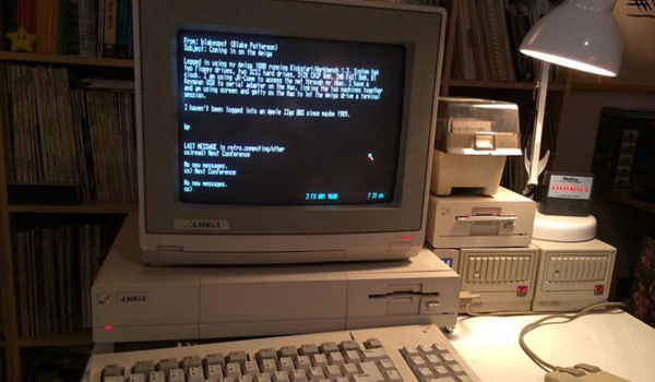 Telnet là gì? Telnet có lịch sử khá lâu đời, từ năm 1969 cùng với sự xuất hiện của Internet